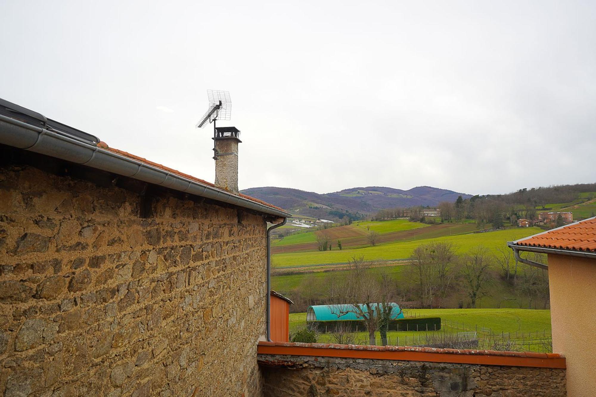 Bel Appartement T2 40 M² Vaugneray Esterno foto